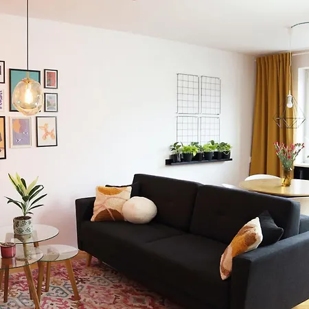 Flora - Mtp & Park Wilsona