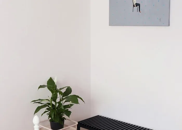 Flora - Mtp & Park Wilsona *